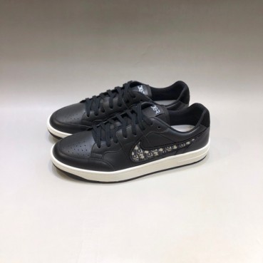 디올 남성 시그니처 블랙 스니커즈 - Mens Black Sneakers 