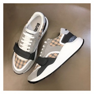 버버리 남성 벨크로 그레이 스니커즈 - Mens Gray Sneakers 