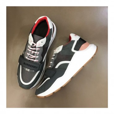 버버리 남성 벨크로 그레이 스니커즈 - Mens Gray Sneakers 