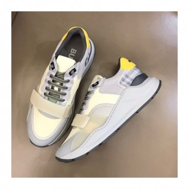 버버리 남성 벨크로 퍼플 스니커즈 - Mens Purple Sneakers 