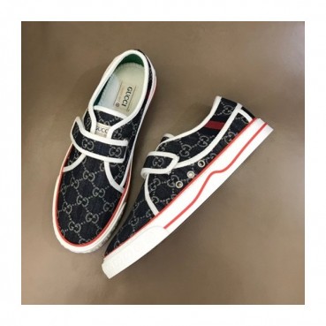 구찌 남/녀 테니스 블랙 스니커즈- Unisex Black Sneakers 