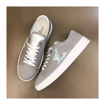 루이비통 남성 클래식 그레이 스니커즈 - Mens Gray Sneakers 