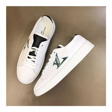 루이비통 남성 클래식 화이트 스니커즈 - Mens White Sneakers 