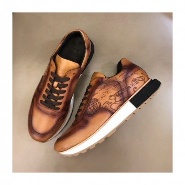 벨루티 남성  클래식 카멜 스니커즈 - Mens Camel Sneakers 