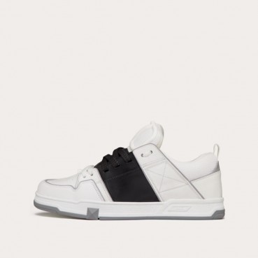 발렌티노 남성 Open Skate 블랙 스니커즈 - Mens Black Sneakers 
