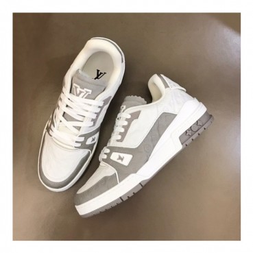 루이비통 남성 Trainer 그레이 스니커즈 - Mens Gray Sneakers 