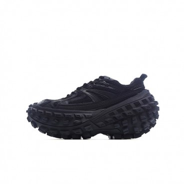 발렌시아가 남/녀 Hacker 블랙 스니커즈 - Unisex Black Sneakers 