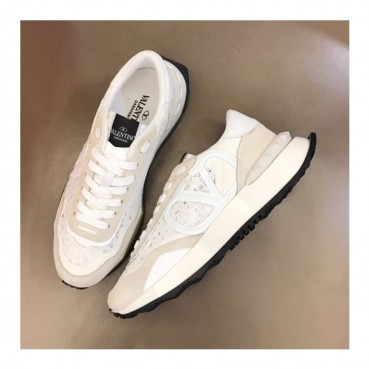 발렌티노 남/녀 트렌디 화이트 스니커즈 - Unisex White Sneakers 