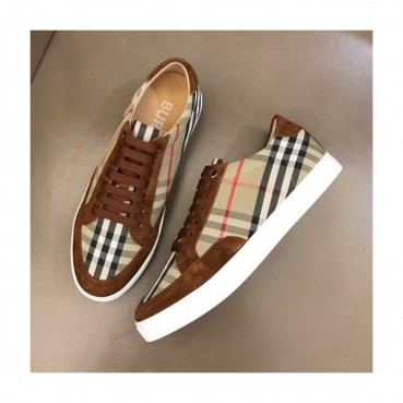 버버리 남성 빈티지 브라운 스니커즈 - Mens Brown Sneakers 