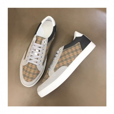 버버리 남성 빈티지 카멜 스니커즈 - Mens Camel Sneakers 