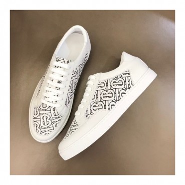 버버리 남성 빈티지 화이트 스니커즈 - Mens White Sneakers 