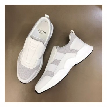제냐 남성 이니셜 화이트 스니커즈 - Mens White Sneakers 