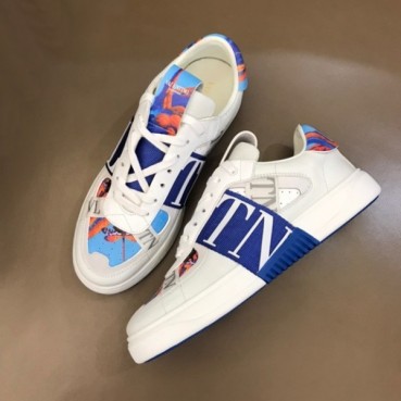 발렌티노 남/녀 트렌디 블루 스니커즈 - Unisex Blue Sneakers 