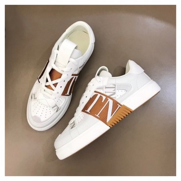 발렌티노 남/녀 트렌디 골드 스니커즈 - Unisex Gold Sneakers 