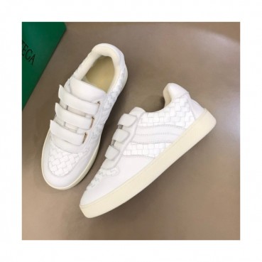 보테가베네타 남성 레더 스니커즈 Size(240 - 270) 화이트 