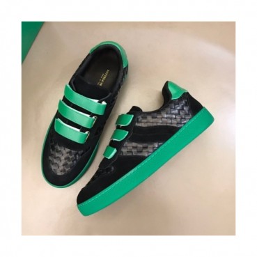 보테가베네타 남성 레더 스니커즈 Size(240 - 270) 블랙 