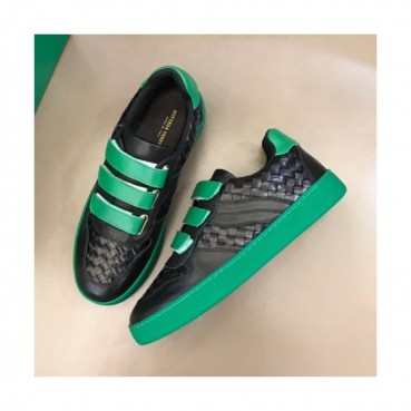 보테가베네타 남성 레더 스니커즈 Size(240 - 270) 블랙 