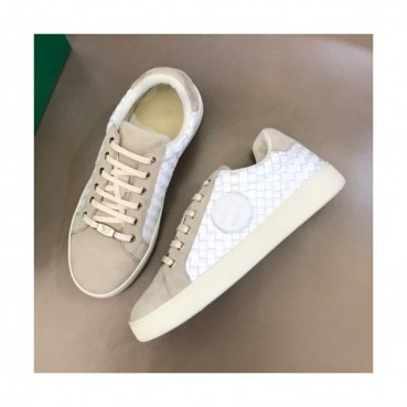 보테가베네타 남성 레더 스니커즈 Size(240 - 270) 베이지 