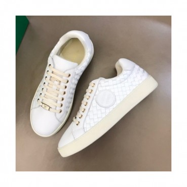 보테가베네타 남성 레더 스니커즈 Size(240 - 270) 화이트 