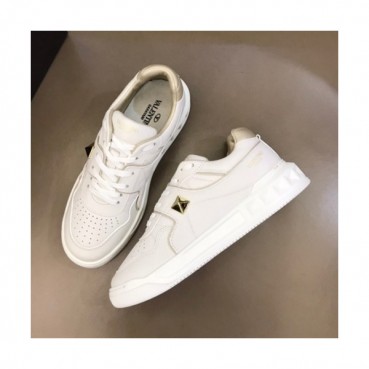 발렌티노  남성 캐쥬얼 레더 스니커즈 Size(240-275) 화이트 