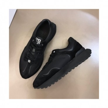 지방시  남성 캐쥬얼 레더 스니커즈 Size(240 - 275) 블랙 