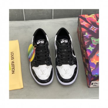 Louis Vuitton 2021 Men's Leather Sneakers,LOUS2160 - 루이비통 2021 남성용 레더 스니커즈,Size(240