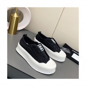 Chanel 2021 Women's Canvas Sneakers,CHAS0647 - 샤넬 2021 여성용 캔버스 스니커즈,Size(225