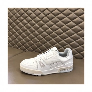 Louis Vuitton 2021 Men's Leather Sneakers,LOUS2083 - 루이비통 2021 남성용 레더 스니커즈,Size(240