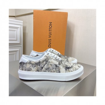 Louis Vuitton 2021 Men's Sneakers - 루이비통 2021 남성용 스니커즈,Size(240