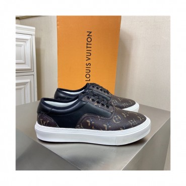 Louis Vuitton 2021 Men's Leather Sneakers - 루이비통 2021 남성용 레더 스니커즈,Size(240
