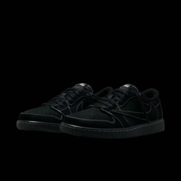 나이키 x 트래비스 스캇 스니커즈 - Nike x Travis Scott  AirJordan Sneakers 