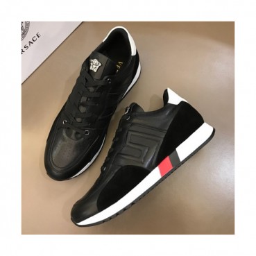 Versace 2019 Mens Signature Medusa Logo Sneakers Black - 베르사체 남성 시그니쳐 메두사 로고 스니커즈  Ver0140x.Size(240 