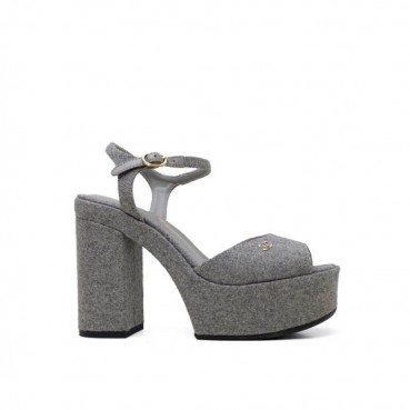 샤넬 여성 하이힐 슬링백 - Chanel Womens Gray Slingback 
