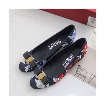 Salvatore Ferragamo 2019 Ladies Middle Heel Pumps - 페라가모 2019 여성용 미들힐 펌프스 FGMS0115.Size(225 