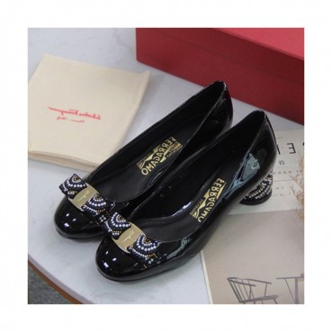 Salvatore Ferragamo 2019 Ladies Middle Heel Pumps - 페라가모 2019 여성용 미들힐 펌프스 FGMS0114.Size(225 