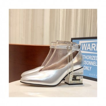 Gucci 2019 Ladies Leather  Middle-heel 