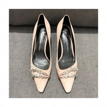 Gianvito Rossi 2019 Womens Suede Strass Middle-heel Pumps 