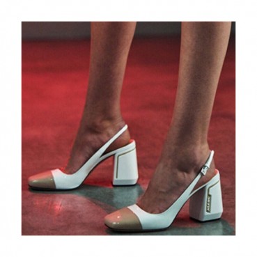 [베이직]Prada 2019 Women's Patent Middle-heel Slingback 