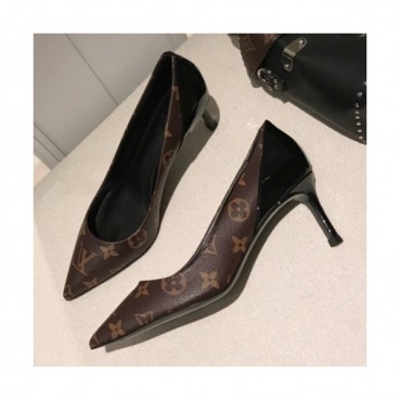 Louis Vuitton 2019 Womens Monogram Middle-heel Leather Pumps 