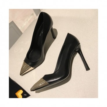Louis Vuitton 2019 Womens Initial Logo  high-heel Leather Pumps 