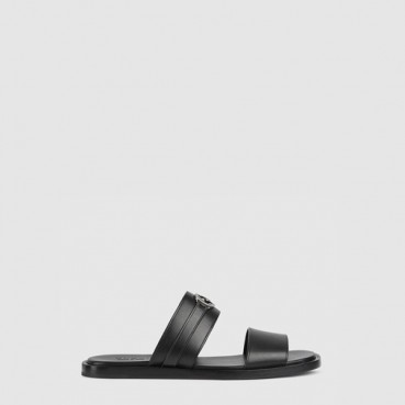 구찌 남성 라운드 인터로킹 G 디테일의 샌들 - Gucci Mens Sandals with Round Interlocking G Detail 