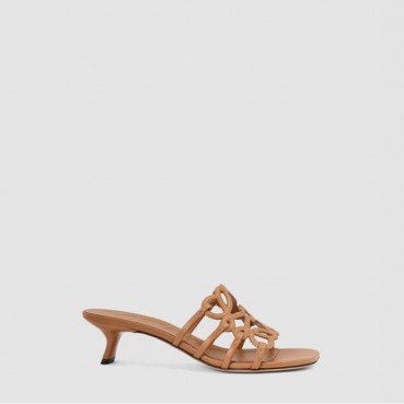 로에베 여성 꽃잎 아나그램 샌들 - Loewe Womens Petal Anagram Sandals 