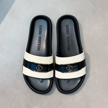 루이비통 남성 화이트탭 슬리퍼 - Louis vuitton Mens White Tap Slippers 