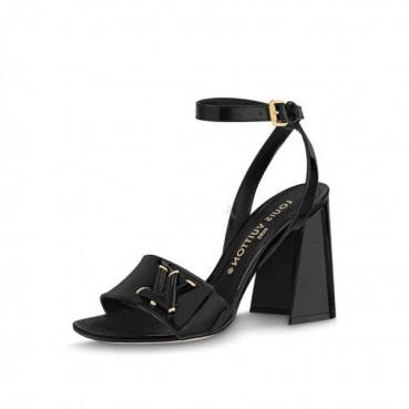 루이비통 여성 블랙 샌들 - Louis vuitton Womens Black Sandals 
