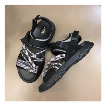 디올 남성 트렌디 블랙 샌들 - Mens Black Sandals 