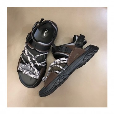 디올 남성 트렌디 브라운 샌들 - Mens Brown Sandals 
