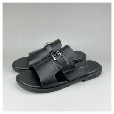 루이비통 남성 이니셜 블랙 슬리퍼 - Mens Black Slippers 