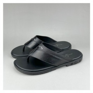 루이비통 남성 이니셜 블랙 슬리퍼 - Mens Black Slippers 