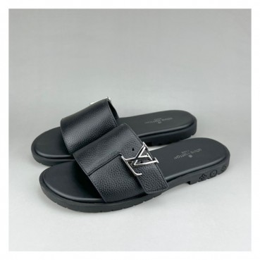 루이비통 남성 이니셜 블랙 슬리퍼 - Mens Black Slippers 