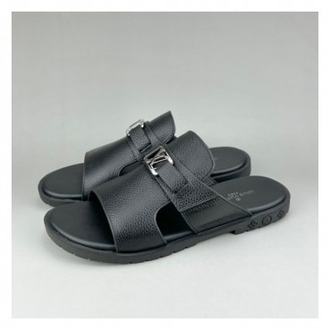 루이비통 남성 이니셜 블랙 슬리퍼 - Mens Black Slippers 